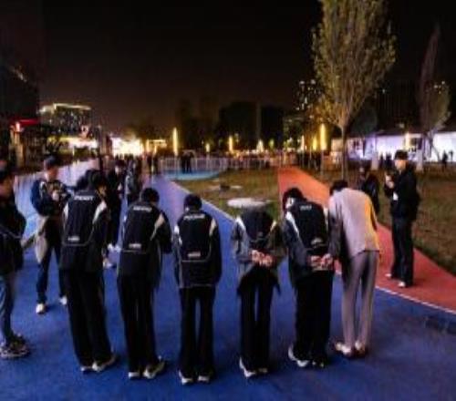 英超某豪门 英超某豪门